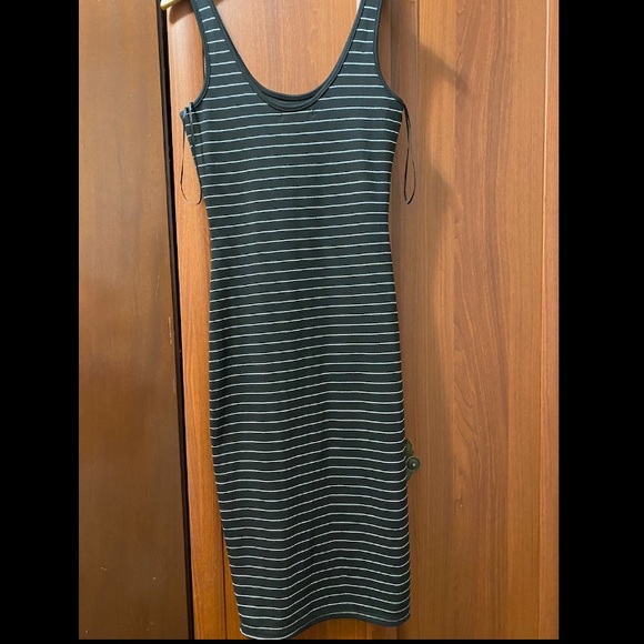 Primark Black and White Stripe Dress Size 8 - Picture 2 of 2